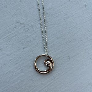 NWOT brilliant earth sapphire wave pendant necklace
